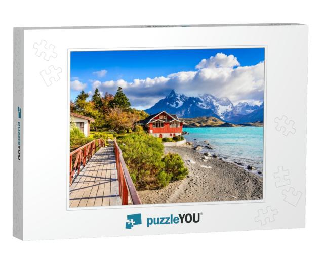 Patagonia, Chile - Torres Del Paine & Lago Pehoe, in the... Jigsaw Puzzle
