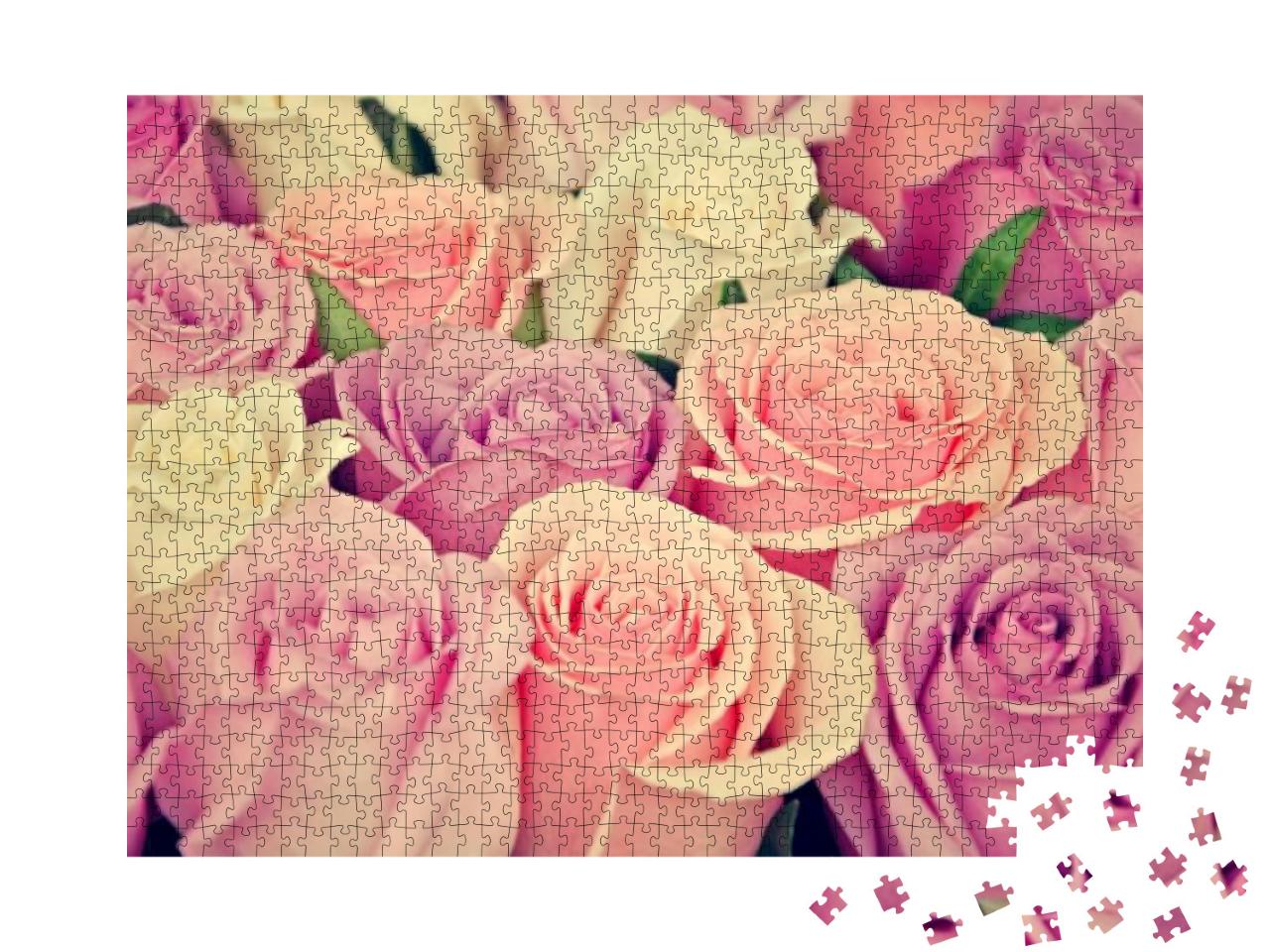 Pink & White Roses Background, Shallow Depth of Field. Re... Jigsaw Puzzle with 1000 pieces