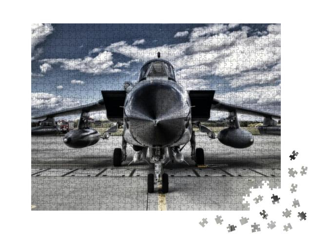 Military Aircraft... Jigsaw Puzzle with 1000 pieces