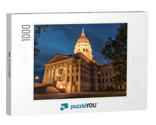 Exterior of the Kansas State Capital Building in Topeka... Jigsaw Puzzle with 1000 pieces