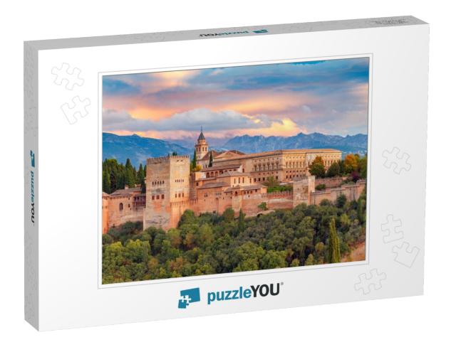 Granada. the Fortress & Palace Complex Alhambra... Jigsaw Puzzle