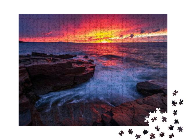 Sunrise from Thunder Hole, Acadia National Park, Mount De... Jigsaw Puzzle with 1000 pieces