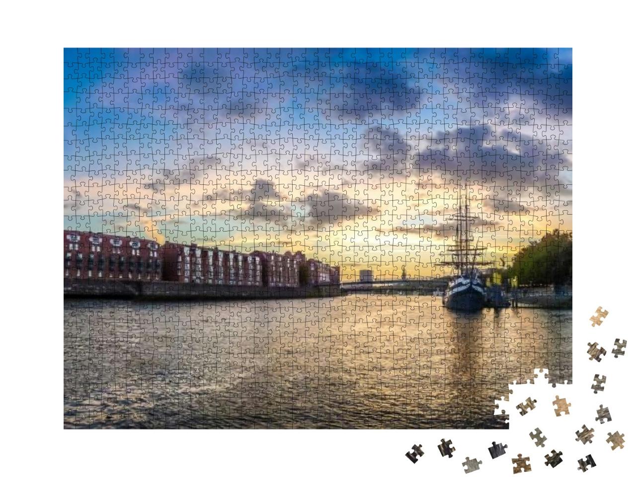 Historic Town of Bremen with Weser River with Dramatic Cl... Jigsaw Puzzle with 1000 pieces