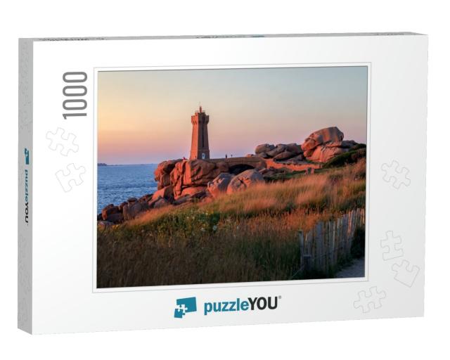 Sunset View of the Ploumanach Lighthouse the Mean Ruz Lig... Jigsaw Puzzle with 1000 pieces