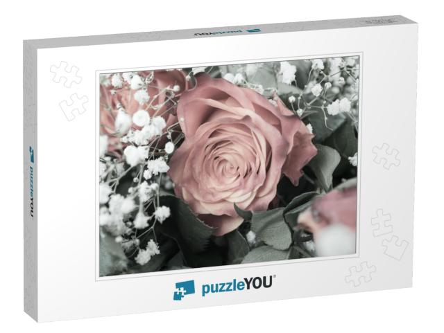 Bouquet of Gentle Pink Roses on Retro Stile... Jigsaw Puzzle