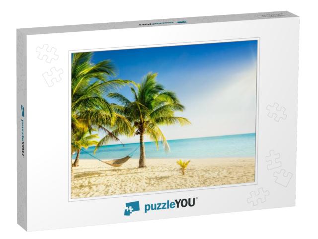 Sunny Paradise Beach with Palm Trees & Traditional Braide... Jigsaw Puzzle