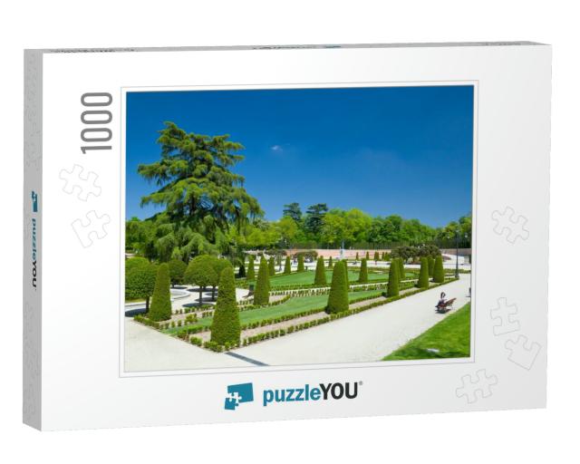 El Retiro is the One of the Largest Parks of the City Mad... Jigsaw Puzzle with 1000 pieces