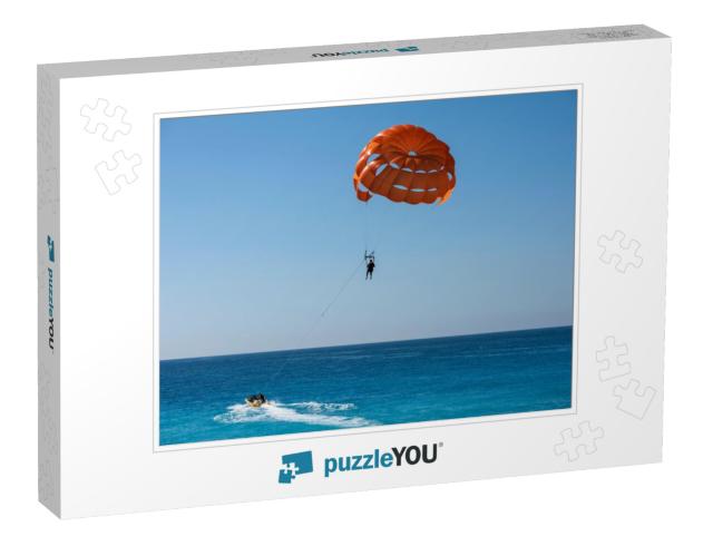 Parasailing in the Bay of Angels in Nice... Jigsaw Puzzle