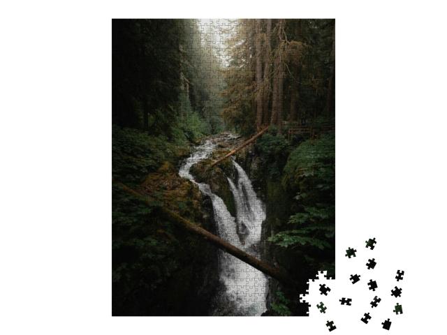 Waterfall in Olympic National Park... Jigsaw Puzzle with 1000 pieces