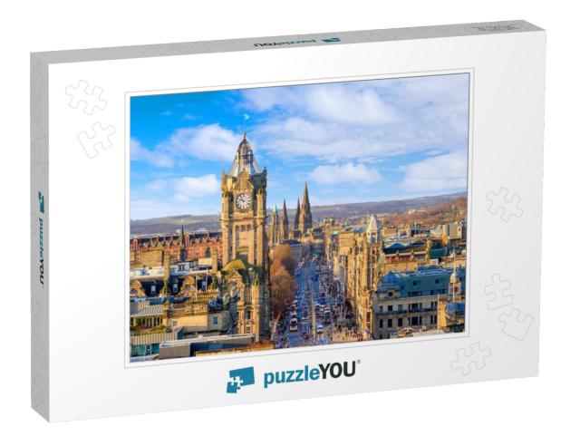 Old Town Edinburgh & Edinburgh Castle in Scotland Uk... Jigsaw Puzzle