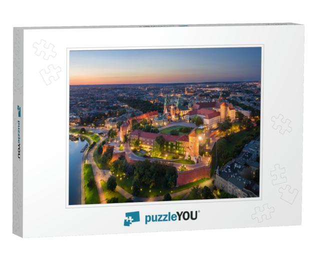 Krakow, Poland. Aerial View of Illuminated Wawel Royal Ca... Jigsaw Puzzle
