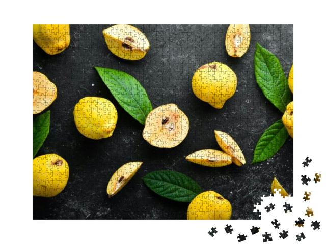 Quince. Quince Fruits on a Black Stone Background. Top Vi... Jigsaw Puzzle with 1000 pieces