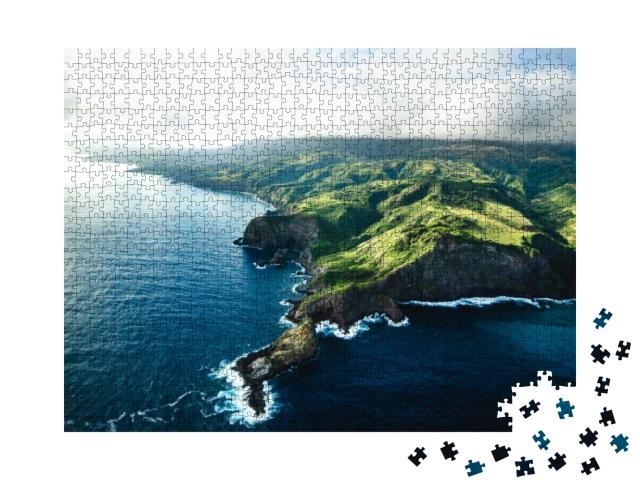 Beautiful Aerial View of Tropical Island Paradise Nature... Jigsaw Puzzle with 1000 pieces