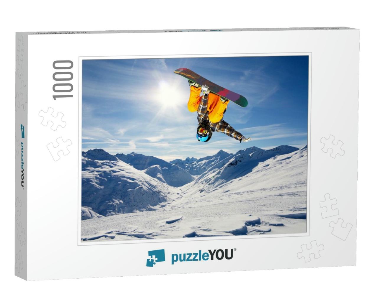 Snowboarder in Fly... Jigsaw Puzzle with 1000 pieces