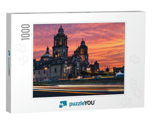 The Sun Rises Over the Mexico City Metropolitan Cathedral... Jigsaw Puzzle with 1000 pieces