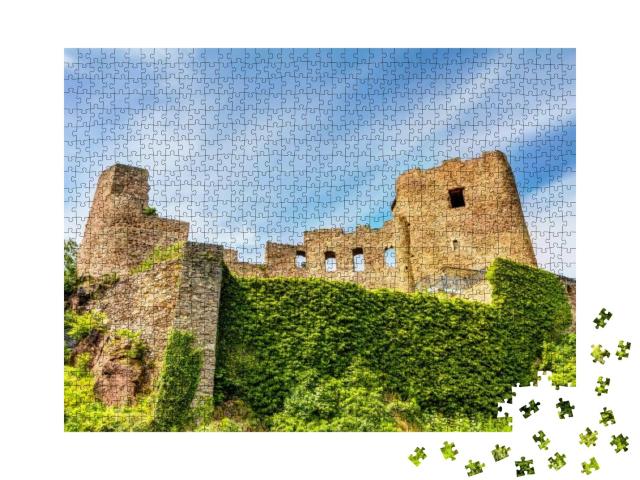 Ruined Castle in Frauenstein in the Ore Mountains, German... Jigsaw Puzzle with 1000 pieces