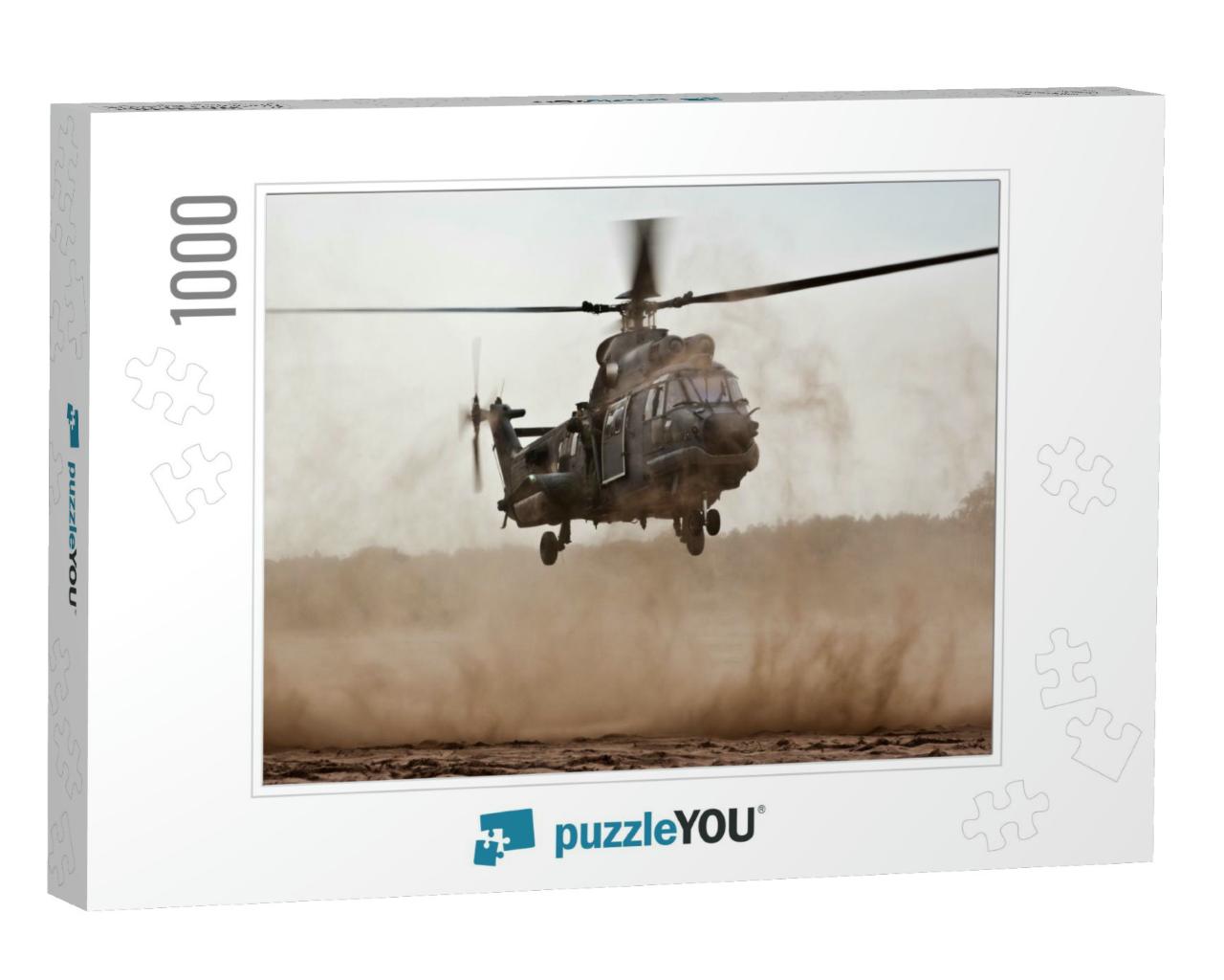 Military Helicopter Landing... Jigsaw Puzzle with 1000 pieces