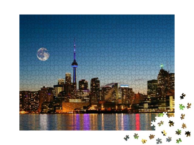 A Rising Moon Over Toronto, Canada... Jigsaw Puzzle with 1000 pieces