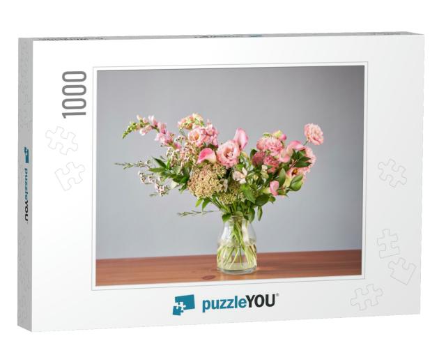 Bouquet 001. Finished Flower Arrangement in a Vase for Ho... Jigsaw Puzzle with 1000 pieces