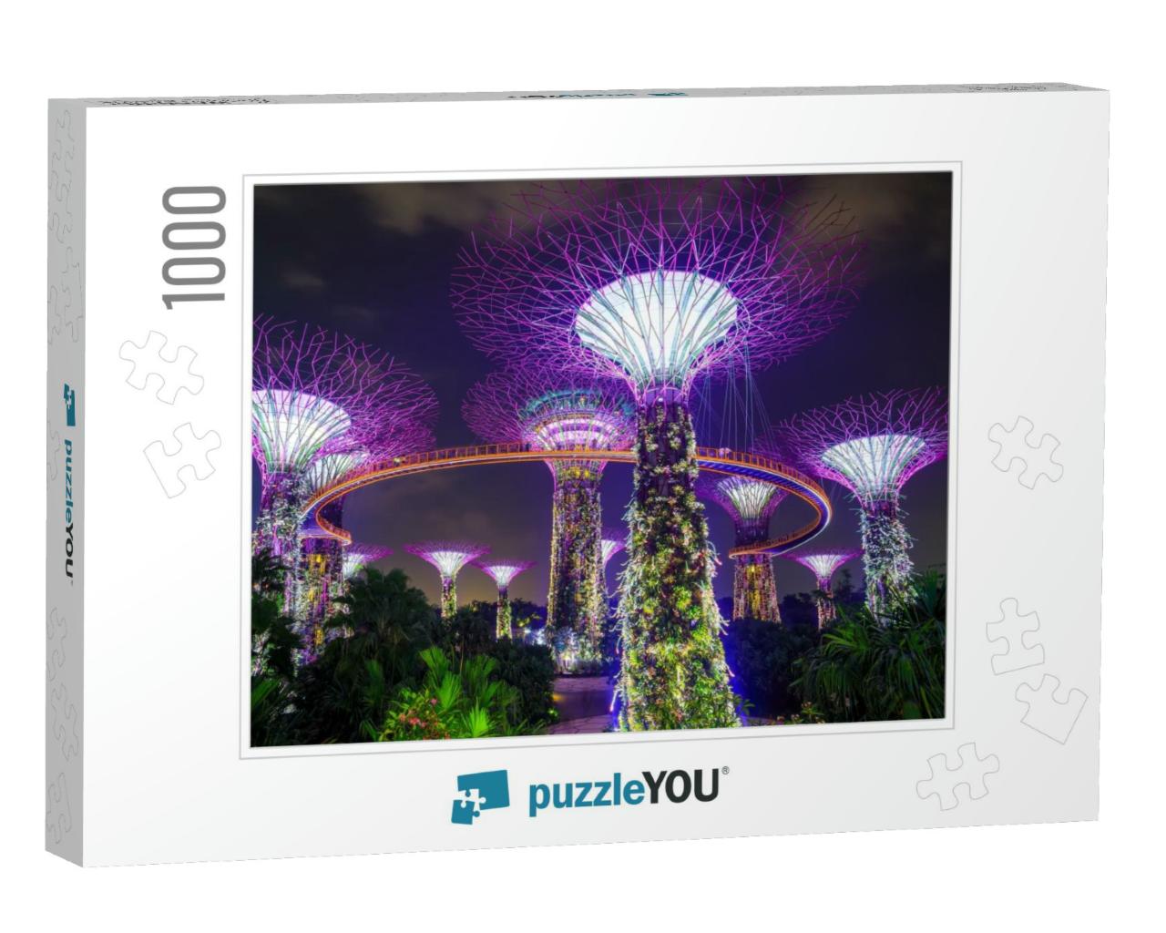 Super Tree Garden At Night, Garden by the Bay... Jigsaw Puzzle with 1000 pieces