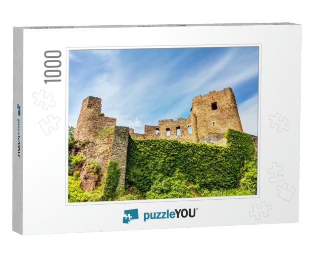 Ruined Castle in Frauenstein in the Ore Mountains, German... Jigsaw Puzzle with 1000 pieces