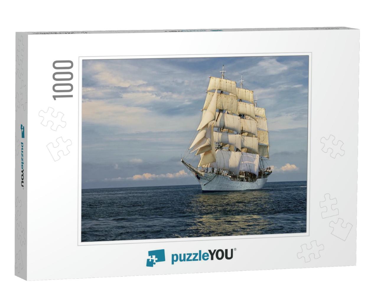 Sailing Ship. Series of Ships & Yachts... Jigsaw Puzzle with 1000 pieces