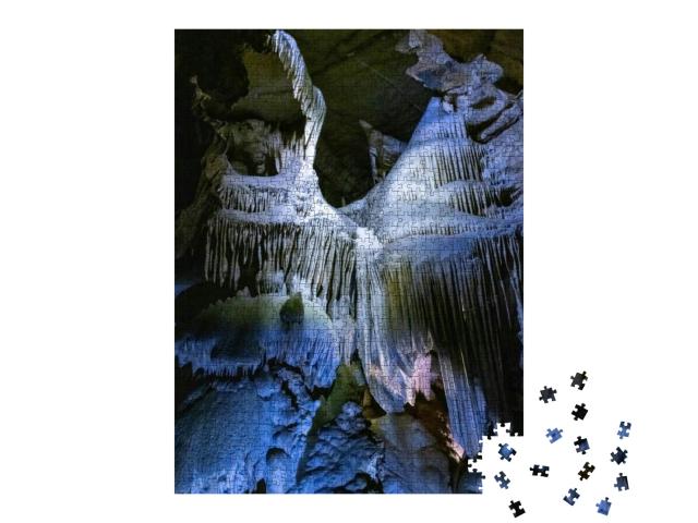 Formations Inside Crystal Cave Sequoia/Kings Canyon Natio... Jigsaw Puzzle with 1000 pieces