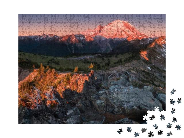 Mount Rainier Towers Over the Surrounding Mountains Sitti... Jigsaw Puzzle with 1000 pieces