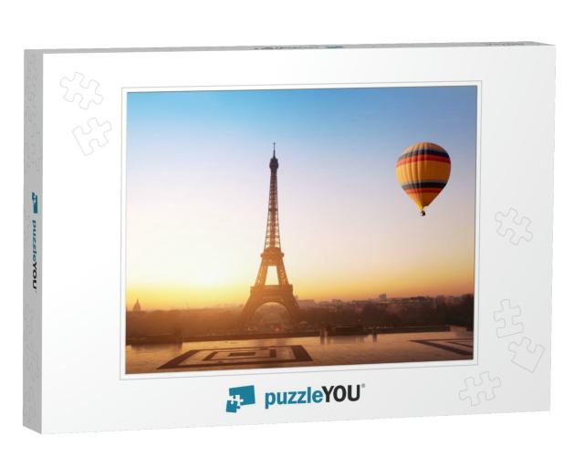 Travel Concept, Beautiful View of Hot Air Balloon Flying... Jigsaw Puzzle
