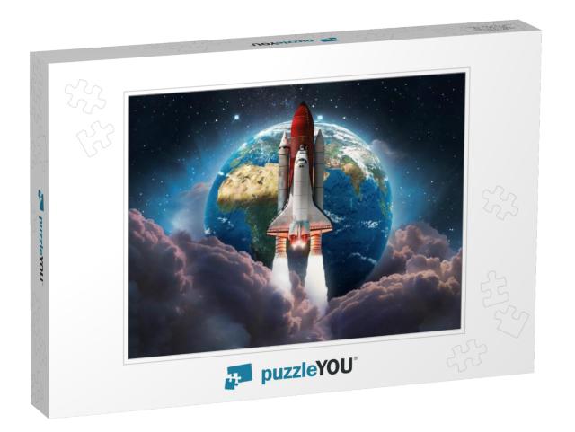 Space Shuttle Launch in the Space. Earth & Pink Clouds on... Jigsaw Puzzle