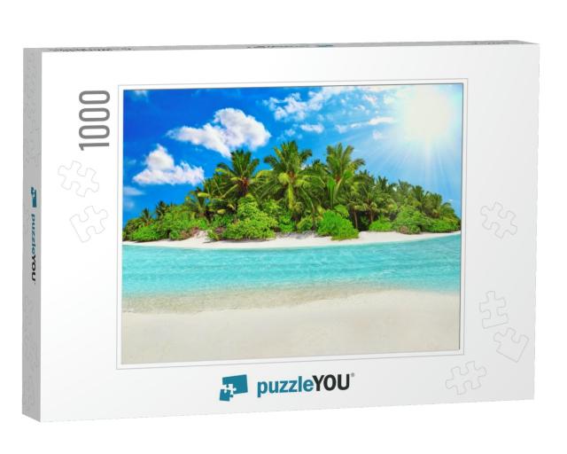 Whole Tropical Island Within Atoll in Indian Ocean. Uninh... Jigsaw Puzzle with 1000 pieces