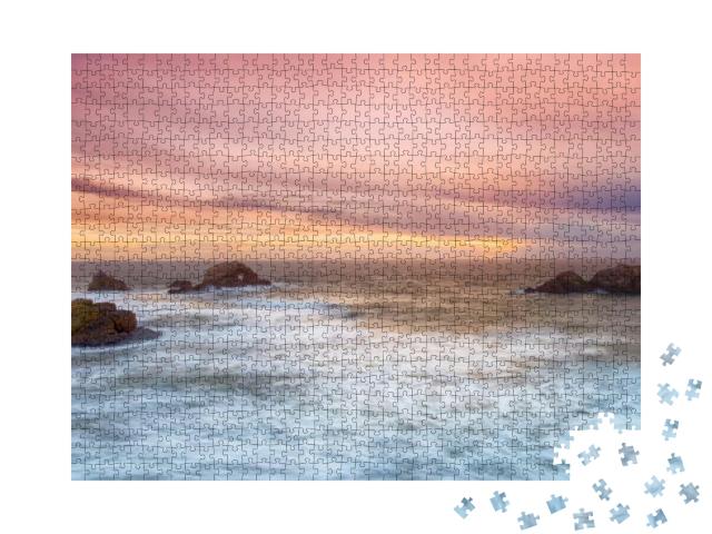 Pacific Ocean... Jigsaw Puzzle with 1000 pieces