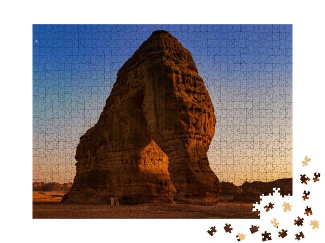 Elephant Rock Natural Geological Formation with Unidentif... Jigsaw Puzzle with 1000 pieces
