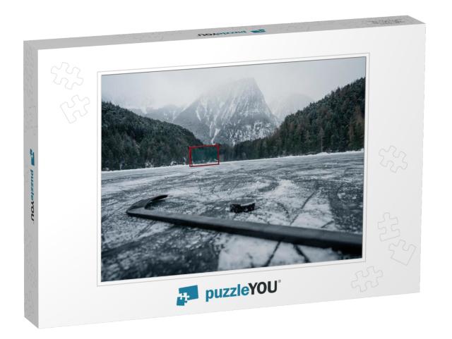 Pond Hockey on Frozen Lake. Ice Hockey Goal on an Empty O... Jigsaw Puzzle