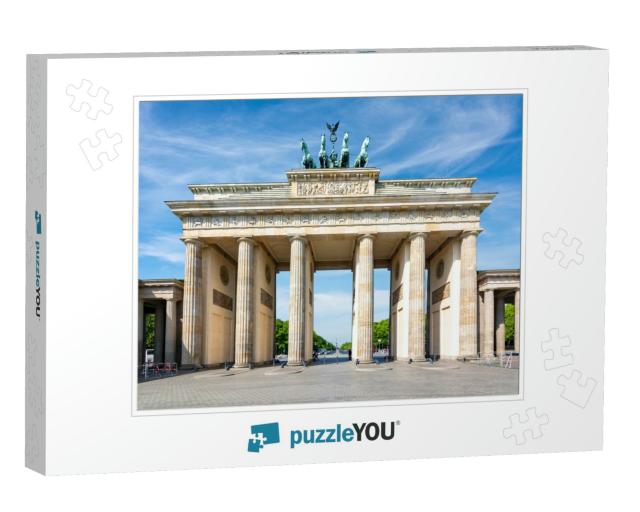 Famous Brandenburg Gate on Pariser Square with No People... Jigsaw Puzzle