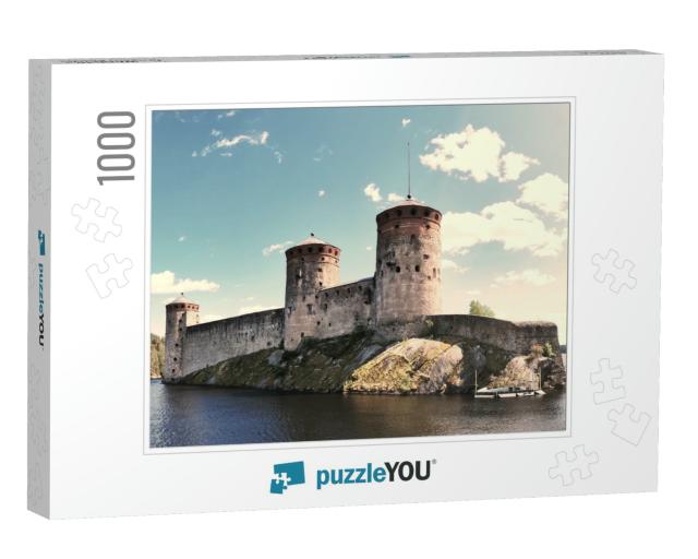 Old Medieval Castle in Savonlinna... Jigsaw Puzzle with 1000 pieces