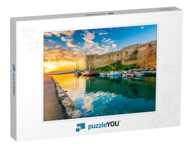 Kyrenia Old Harbor & Castle View in Northern Cyprus. Kyre... Jigsaw Puzzle