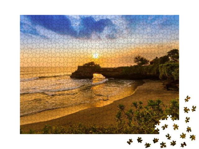 Tanah Lot Temple in Bali Indonesia - Nature & Architectur... Jigsaw Puzzle with 1000 pieces