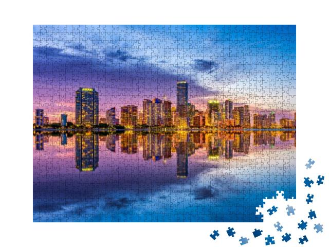 Miami, Florida, USA Skyline on Biscayne Bay... Jigsaw Puzzle with 1000 pieces