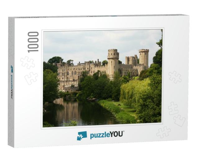 Warwick Castle in Northern England... Jigsaw Puzzle with 1000 pieces