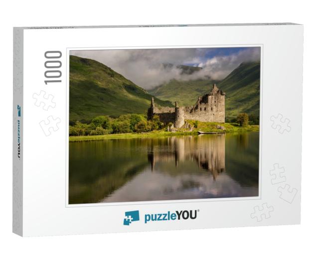 Reflection of Kilchurn Castle in Loch Awe, Highlands, Sco... Jigsaw Puzzle with 1000 pieces