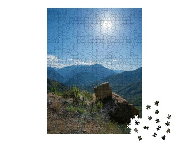 Scenic Road in Kings Canyon National Park in the Usa... Jigsaw Puzzle with 1000 pieces