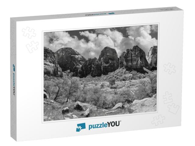 Big Bend in Zion National Park, Utah, Usa... Jigsaw Puzzle