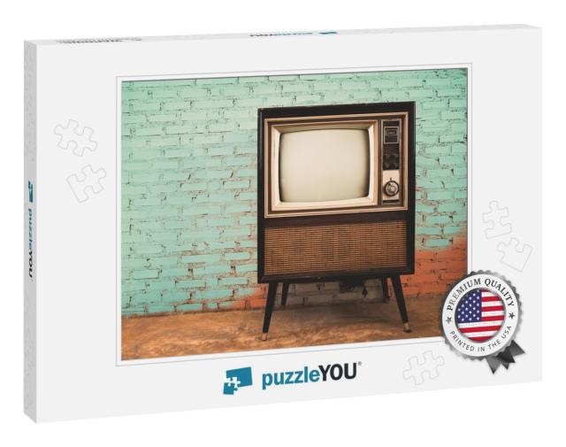 Retro Old Television in Vintage Wall Pastel Color Backgro... Jigsaw Puzzle