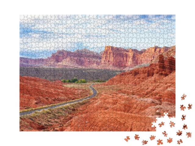 Beautiful Cliffs & Buttes Along the Scenic Drive in Capit... Jigsaw Puzzle with 1000 pieces