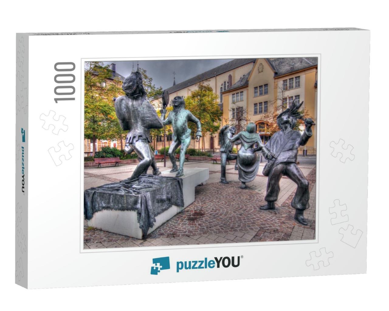 Sculpture in Luxembourg... Jigsaw Puzzle with 1000 pieces