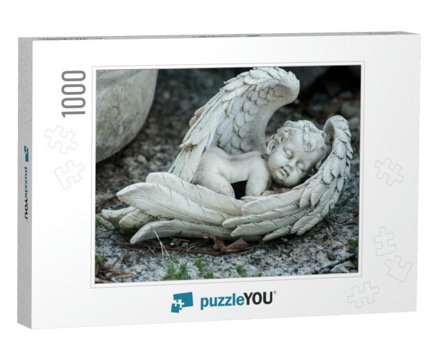 Closeup of Stoned Angel on Tomb in Cemetery... Jigsaw Puzzle with 1000 pieces