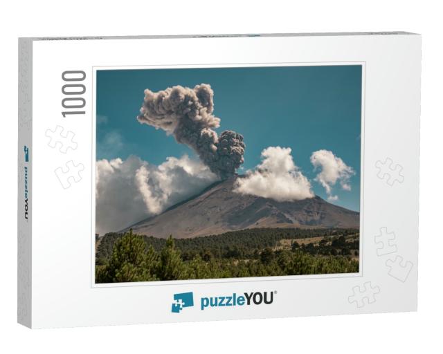 Panoramic View of the Popocatepetl Volcano During an Expl... Jigsaw Puzzle with 1000 pieces