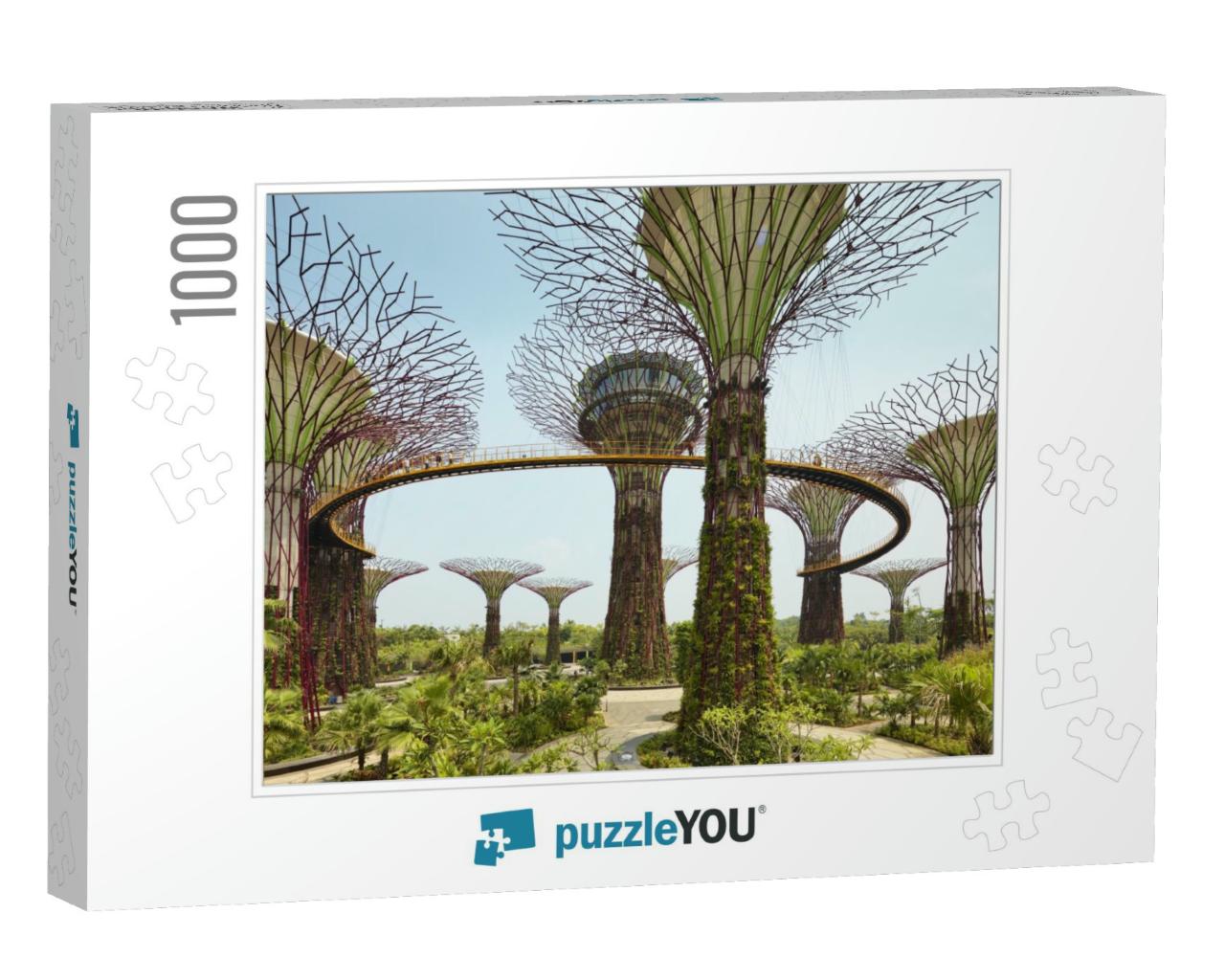 Gardens by the Bay, Singapore... Jigsaw Puzzle with 1000 pieces