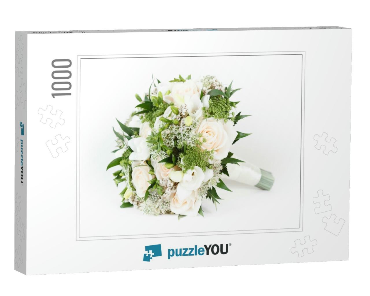 Ivory & Green Wedding Bouquet of Roses & Freesia Flowers... Jigsaw Puzzle with 1000 pieces